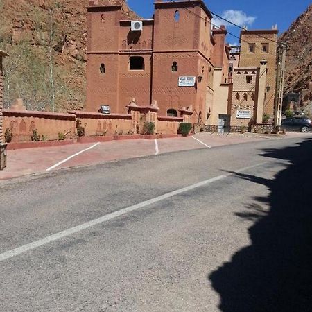Riad Atlas Berbere Boumalne Екстериор снимка