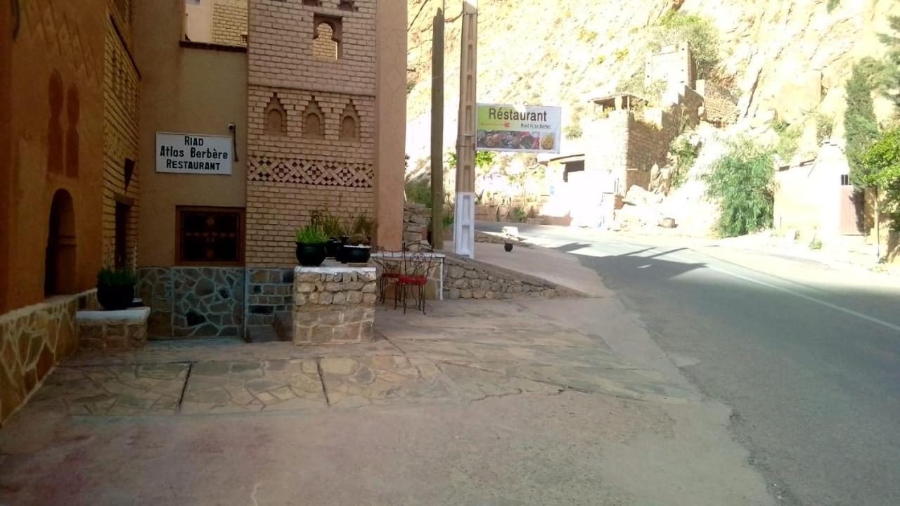 Riad Atlas Berbere Boumalne Екстериор снимка