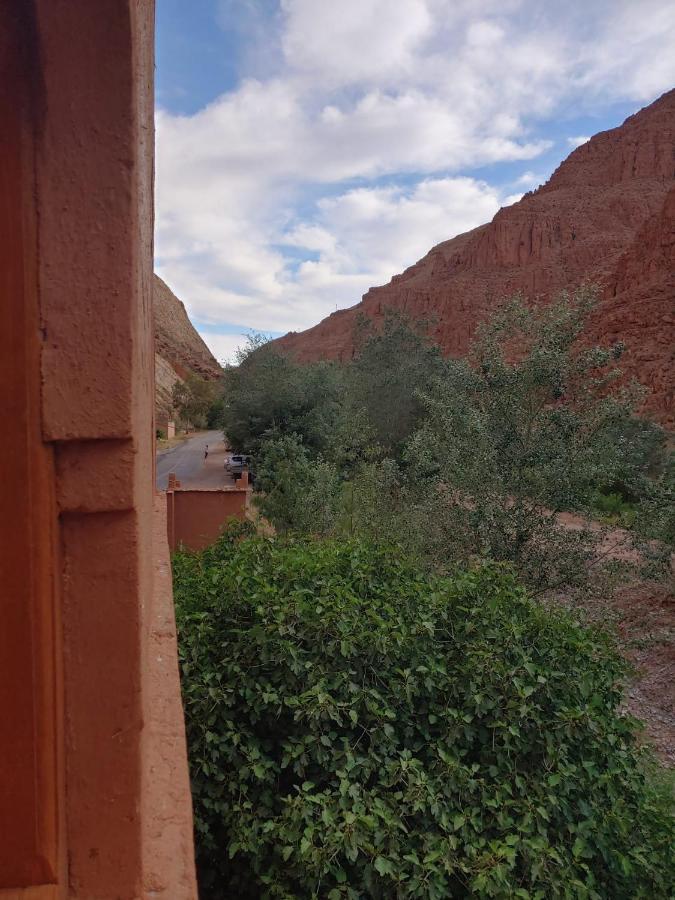 Riad Atlas Berbere Boumalne Екстериор снимка